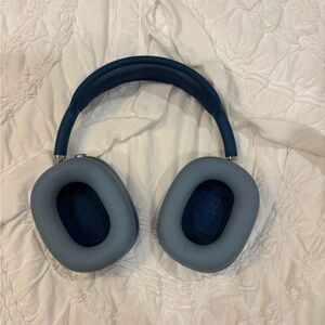 Apple Over-Ear Headphones - Navy and Light Gray